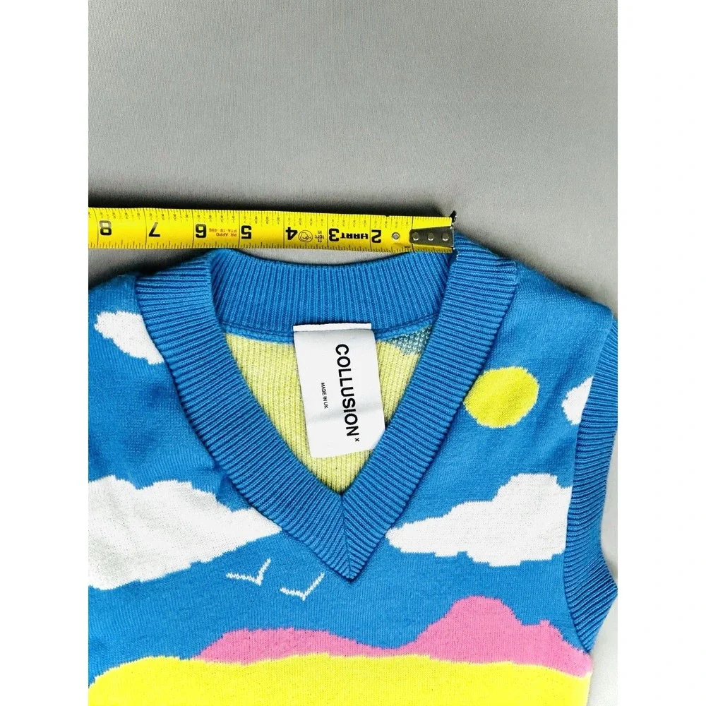 Collusion‎ Women's Size 6 Crop Sweater Vest Landscape
